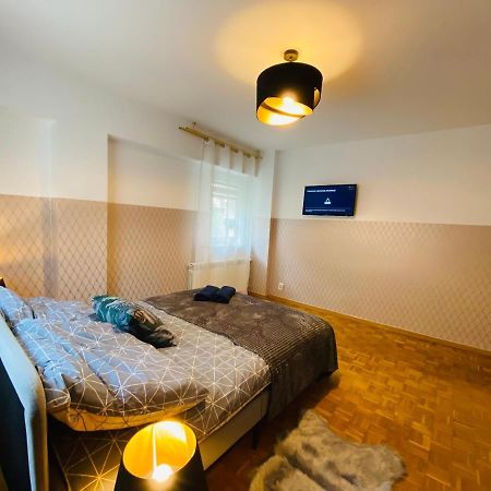 Clicktheflat Solidarnosci City Center Apart Rooms Warszawa Eksteriør bilde