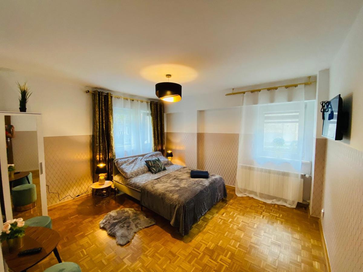 Clicktheflat Solidarnosci City Center Apart Rooms Warszawa Eksteriør bilde